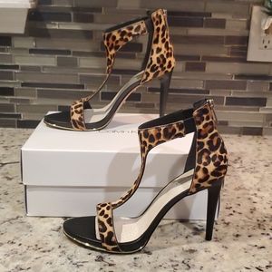 BNWT Katherine Kelly- Blake Leopard Print heels.